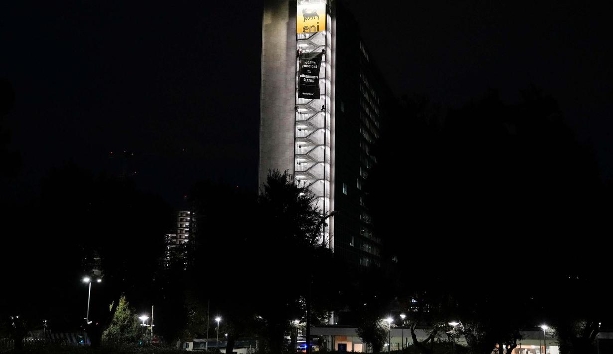 Laporan tersebut akan diluncurkan melalui konferensi pers pada Konferensi Tingkat Tinggi (KTT) Iklim PBB COP28 di Dubai. (AP Photo/Andrew Medichini)