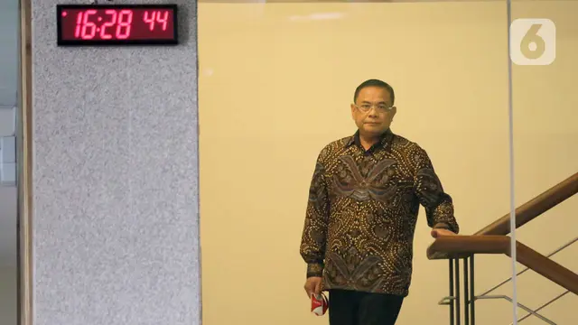 6 Jam Lebih Bupati Pati Sudewo Diperiksa KPK Terkait Kasus Suap Proyek Jalur Kereta Api