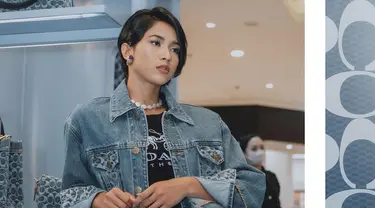 Denim menjadi salah satu outfit yang tidak pernah ketinggalan zaman. Jaket denim sendiri merupakan busana yang biasanya digunakan untuk tampil swag ala street style. Aghniny Haque kerap memadukan beberapa penampilannya dengan jaket denim. (Liputan6.com/IG/@aghninyhaque)