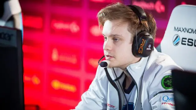 Jesse 'JerAx' Vainikka