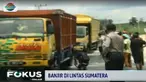 Kebijakan polisi dilakukan untuk mengurangi kepadatan serta untuk menghindari jatuhnya korban terseret banjirbandang seperti yang terjadi Senin lalu.