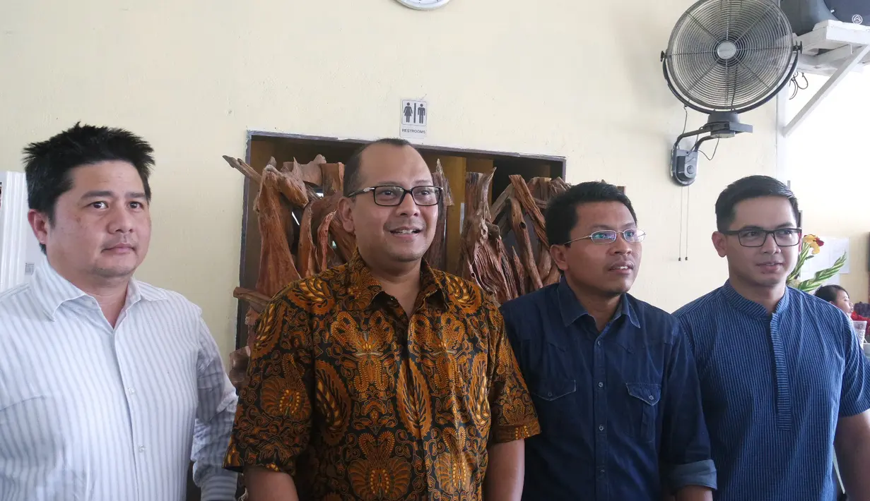 Tim Transisi bentukan Kemenpora untuk menggelar turnamen sepak bola dalam waktu dekat. (Bola.com/M. Ridwan)