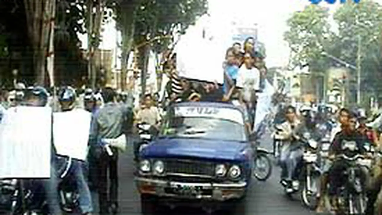 080731dprotes-pilkada.jpg
