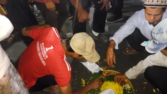 Dhahar Kembul Yogyakarta