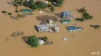 Badai Vamco telah menyebabkan kerusakan yang meluas di Vietnam dan Filipina.  (AFP/ Handout Filipina)