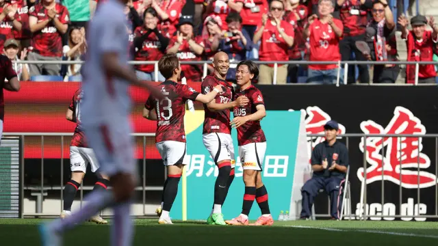 Foto: Jatuh Bangun Thiago Santos Santana, Striker Brasil yang Kembali Menemukan Ketajamannya di J1 League 2024 Bersama Urawa Reds Diamond