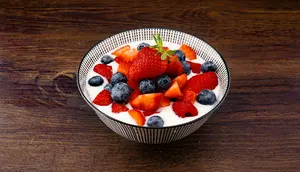 8 Manfaat Greek Yogurt untuk Kesehatan Tubuh dan Mental, Tinggi Kandungan Protein