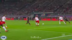 Bayer Leverkusen mengamankan kemenangan penting 4-1 atas RB Leipzig dan naik ke peringkat empat klasemen sementara Bundesliga yang...