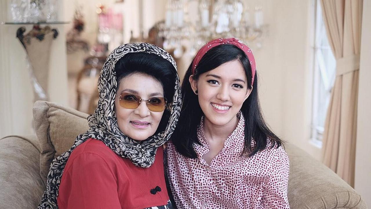 [Bintang] Farida Pasha