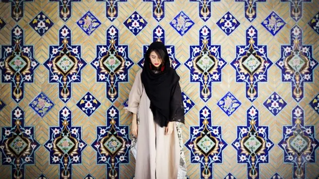 Ilustrasi Gamis Tanpa Belahan (Credit: Asal Mhsk/Unsplash)