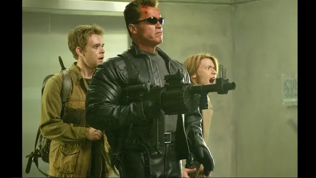 Adegan film Terminator 3 Rise of the Machines (Foto: Intermedia / C2 Pictures via IMDB.com)