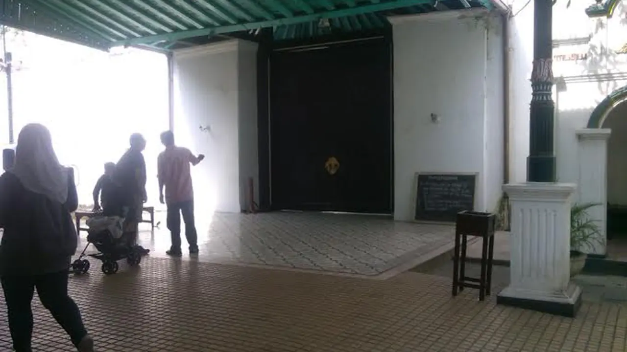 Kraton Yogya Tutup, Ribuan Pengunjung `Kecele`