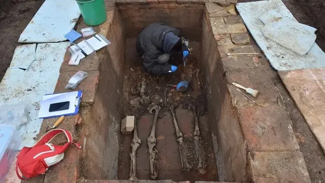 Makam Orang Kaya Kuno