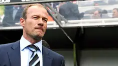 Manajer Newcastle United, Alan Shearer sebelum partai Liga Premier menghadapi Fulham di St James' Park, Newcastle, Inggris, 16 Mei 2009. AFP PHOTO/PAUL ELLIS