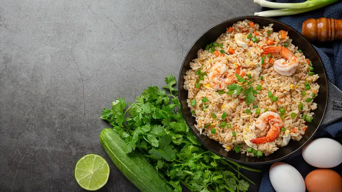 Intip Resep Nasi Goreng Hongkong Rumahan yang Gurih dan Wangi - Cover