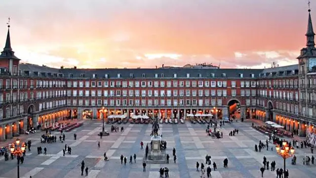 8 Tujuan Liburan di Spanyol yang Menarik dan Cantik 