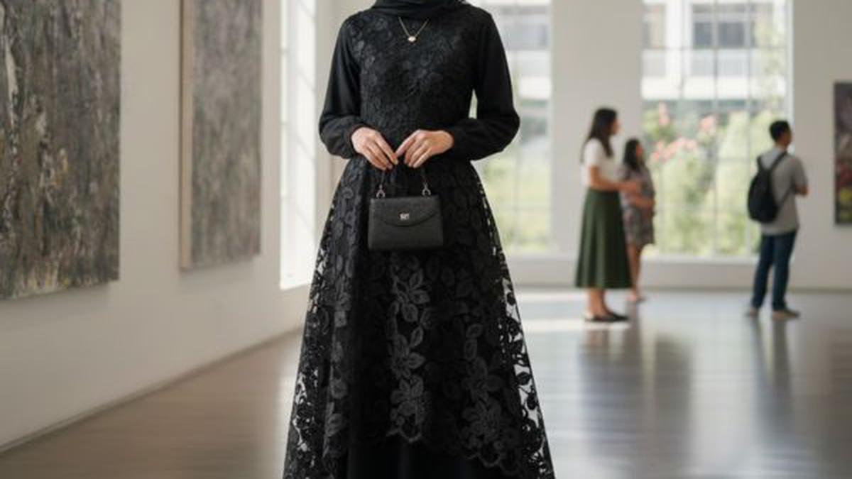 7 Model Gamis Terbaru Hitam Kombinasi Renda, Stylish Tanpa Mengurangi Kenyamanan