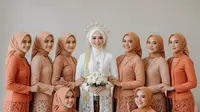 11 Model Kebaya Bridesmaid Hijab Modern &amp; Stylish untuk Pengiring Pengantin 2025