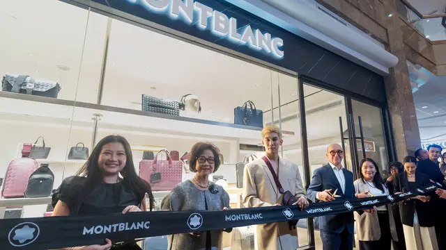 Mew Suppasit Hadir Memeriahkan Opening Party