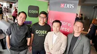 Foto (kiri - kanan) Presiden Gojek Andre Soelistyo, Head of Transport Gojek Global Radityo Wibowo , Group Head of Strategy and Planning DBS Bank Shee Tse Koon, dan Head of Ecosystems, Consumer Banking Group  DBS Bank Gene Wong (Foto: Go-Jek)