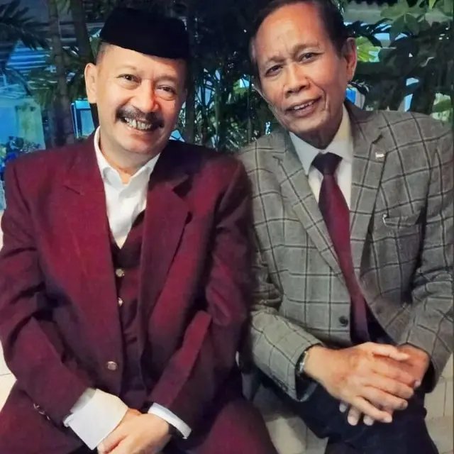 Polo Srimulat Meninggal Dunia, Ini 6 Potret Kenangannya Bareng Anggota Srimulat