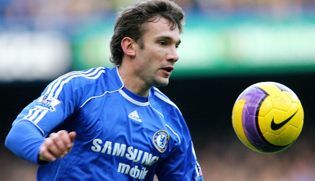 Pada musim 2006/2007, Shevchenko memutuskan meninggalkan AC Milan dan berlabuh ke Chelsea, dengan mahar 43,88 juta Euro atau Rp760 miliar. (Foto: AFP/Carl De Souza)
