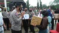 Kunjungi Pos Pengungsian Korban Erupsi Merapi, Kakorlantas Ingatkan Hindari Kerumunan