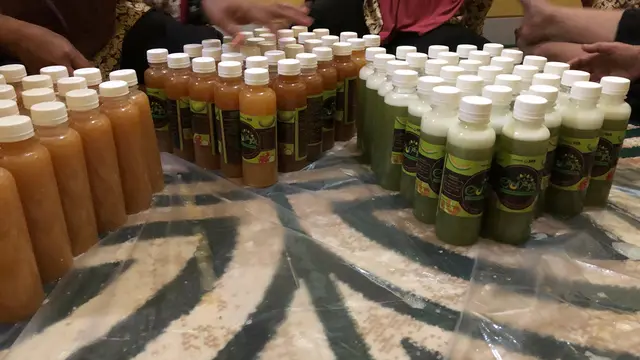 Dua kelompok mahasiswa penerima Beasiswa Pertamina Sobat Bumi (Beasiswa SoBI), mulai melaksanakan program green initiative, dengan pengembangan desa pariwisata di daerahnya masing-masing. (Liputan6.com/Jayadi Supriadin)