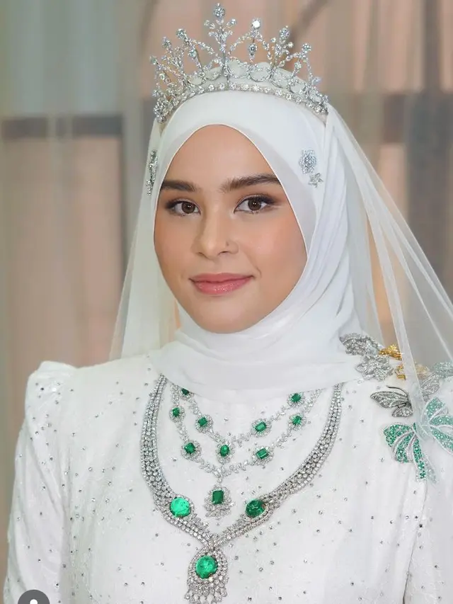 Potret Royal Wedding Puteri Kerajaan Pahang Malaysia, Afzan Aminah