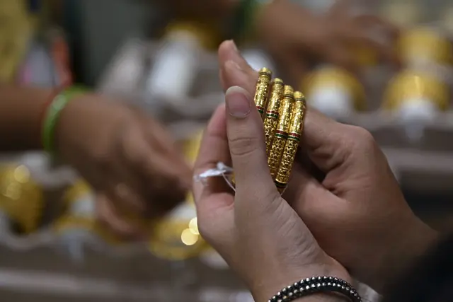 Harga Emas Dunia Pekan Lalu