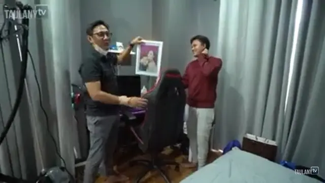 Rizky Febian simpan foto Anya Geraldine di kamar (YouTube/ TaulanyTV)