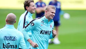 Erling Haaland Tak Terpengaruh Vonis Bersalah Man City, Kata Rekan Setim di Timnas Norwegia