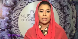 Yeni Wahid menjadi juri Puteri Muslimah Indonesia 2016 kembali. Sudah tiga kali menjadi juri, Yeni inginkan ada hal yang baru di Puteri Muslimah Indonesia 2016 ini.