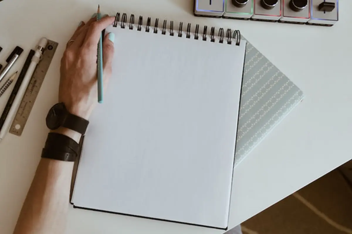 Ilustrasi contoh surat tidak resmi