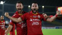 Gol dari striker Persija Jakarta, Marko Simic di masa injury time babak pertama berhasil membawa Macan Kemayoran unggul sementara 1-0 atas Persib Bandung dalam laga pekan ke-12 BRI Liga 1 2021/2022 di Stadion Manahan, Solo, Sabtu (20/11/2021). (Bola.com/Bagaskara Lazuardi)