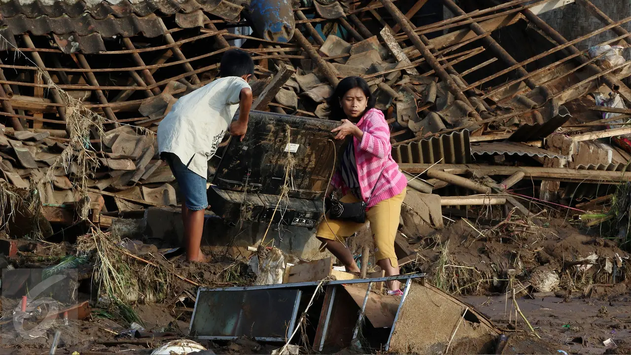 20160922- Banjir Bandang Kampung Cimacan Garut-Jawa Barat