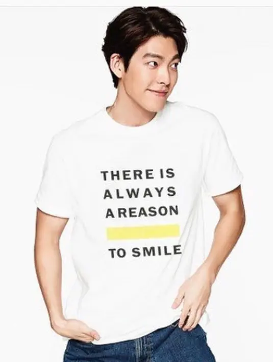 Pihak agensi Kim Woo Bin juga menyiarkan bahwa setelah menjalani pengobatan tahap awal ini kondisi Kim Woo Bin semakin membaik. Ia sudah bisa kembali berolahraga, namun masih harus menunggu hasil pengobatannya ini. (Instagram/kimwoobin_89)