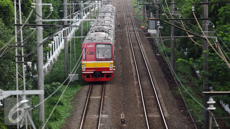 20151229-Commuter-Line-HEL