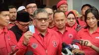 Sekretaris Tim Pemenangan Nasional (TPN) Ganjar Pranowo-Mahfud Md, Hasto Kristiyanto di Gedung Catur, Kota Serang, Banten, Minggu (10/12/2023). (Foto: Winda Nelfira/Liputan6.com).