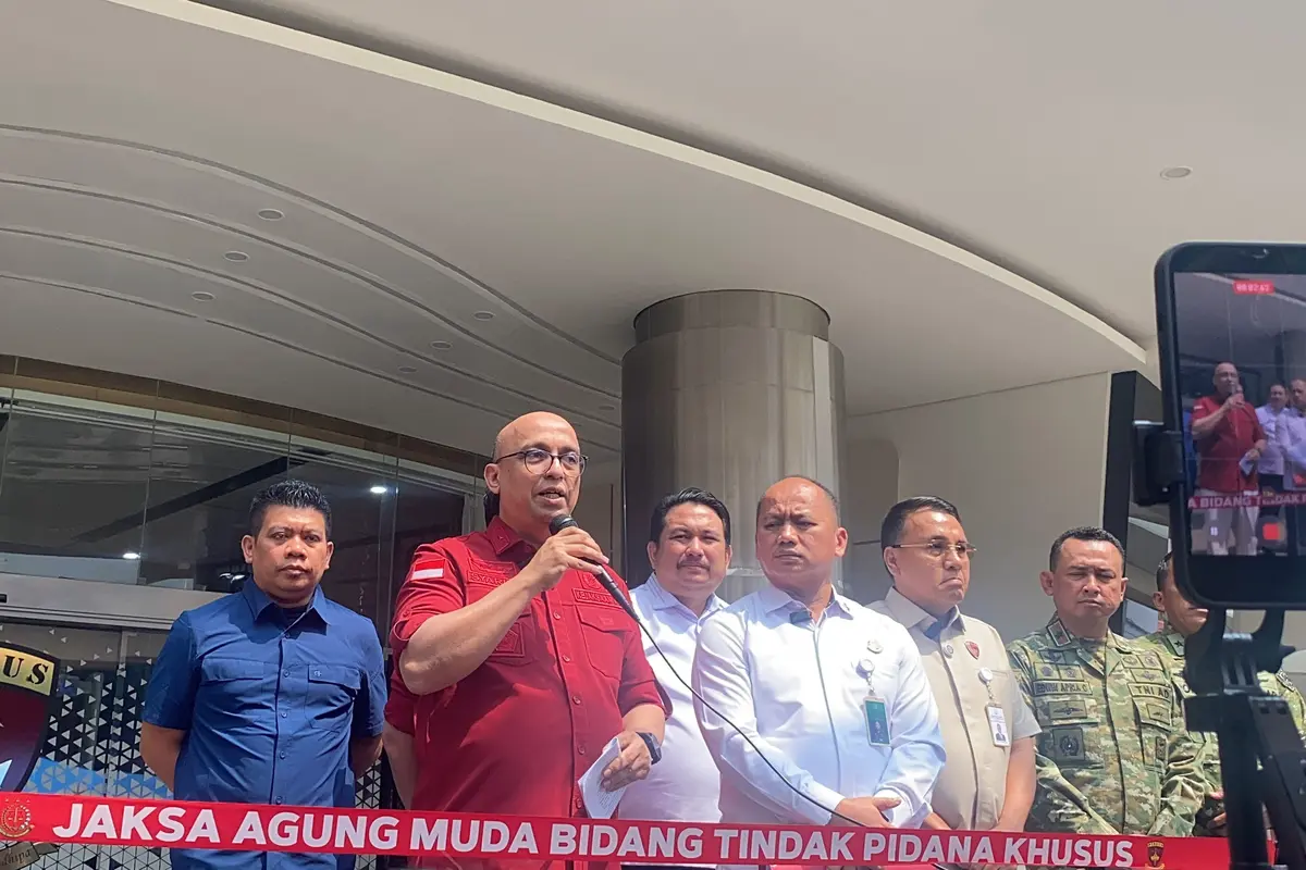 Direktur Penyidikan Jampidsus Kejagung, Syarief Sulaeman Nadhi umumkan tersangka kasus korupsi tambang PT PMM di Gedung Kejagung, Rabu (8/7/2026).