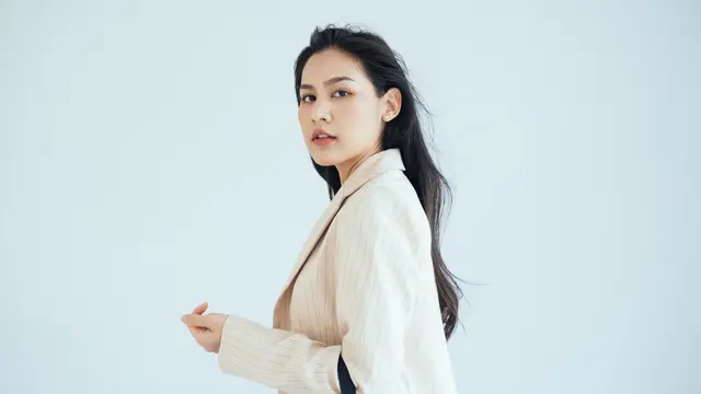 bekerja karir dewasa single