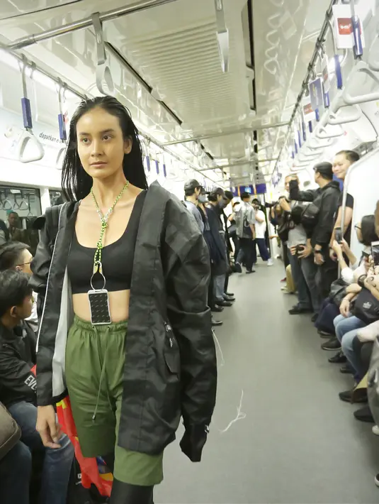 Fashion Rocks 2020 (Bambang E Ros/Fimela.com)