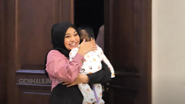 6 Momen Gen Halilintar Bertemu Ameena Putri Atta Halilintar, Penuh Kebahagiaan