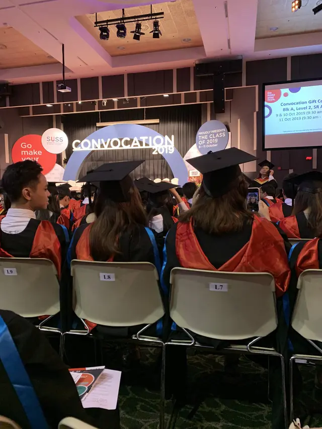 Akhirnya Lulus Kuliah, Ini 5 Momen Kaesang Wisuda di Singapura