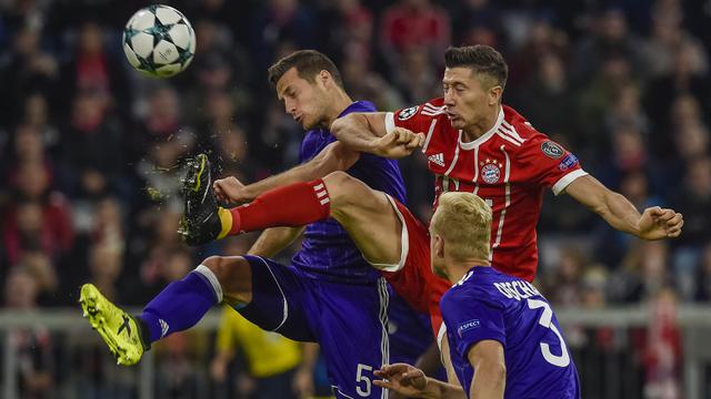 FOTO: Bayern Munchen Bungkam 10 Pemain Anderlecht