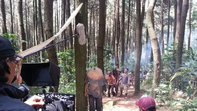Proses produksi Kampung Zombie (2015) (Twitter atau X billychrist14n)
