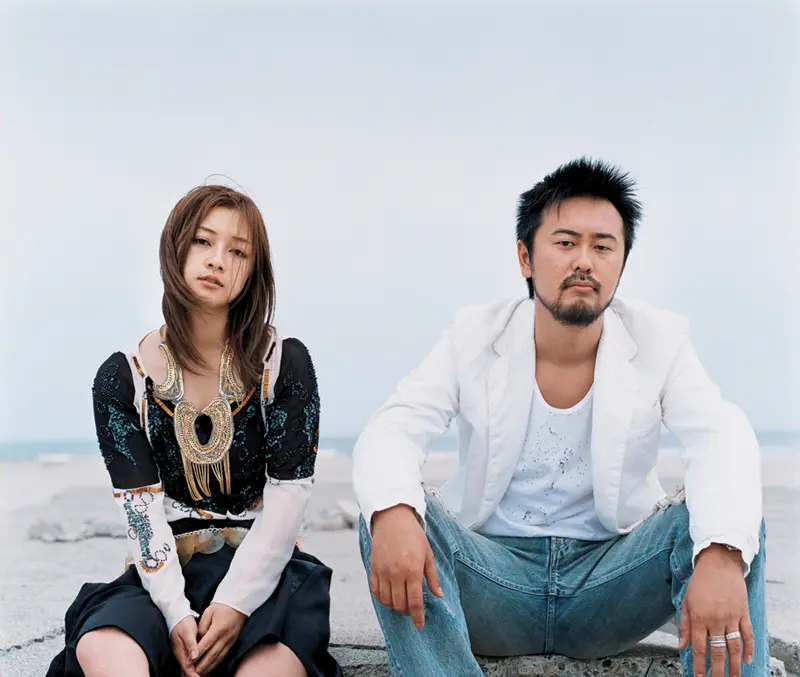 Tomiko Van dan Ryo Owatari dari band Do As Infinity. (officiallyjd.com)