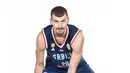 Borisa Simanic, pebasket asal Serbia yang baru-baru ini curi perhatian. Borisa Simanic alami kejadian tidak mengenakan saat disikut oleh pemain Sudah Selatan. Ia harus kehilangan satu ginjal di FIBA World Cup 2023. (Liputan6.com/IG/bokaco12)