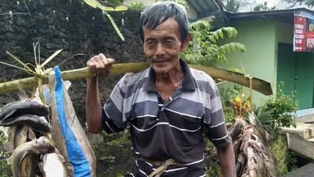 Kematian massal ribuan ikan di Sungai Serayu. (Foto: Liputan6.com/Eddy Wahono)