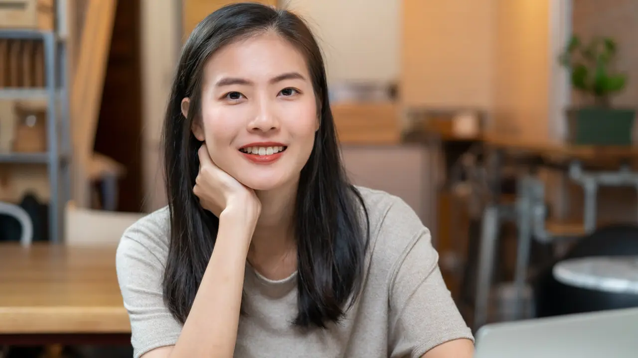 manis cantik santai baik kalem